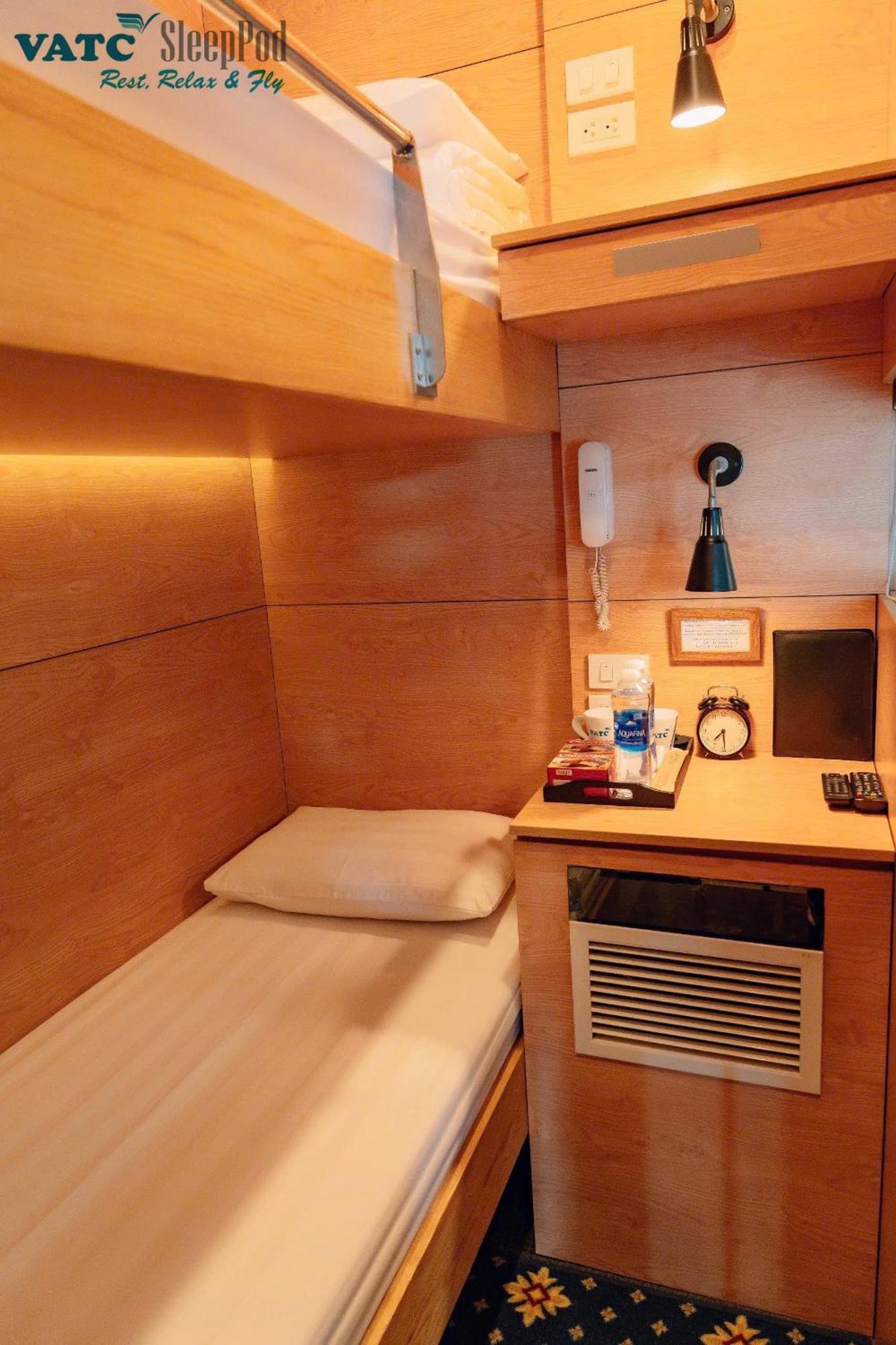 Vatc Sleep Pod Terminal 1 Hotell Noi Bai Eksteriør bilde